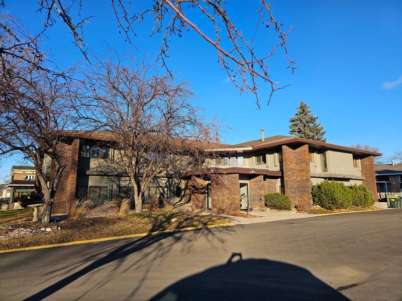 1101 1st St S, Willmar, MN 56201