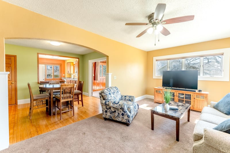 3693 Laverne Ave N, Lake Elmo, MN 55042