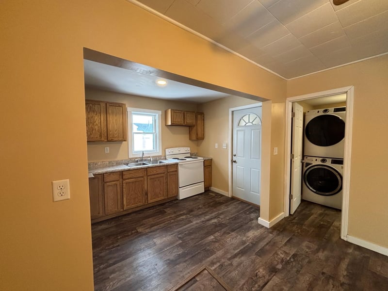 102 Robert St S, Clarissa, MN 56440