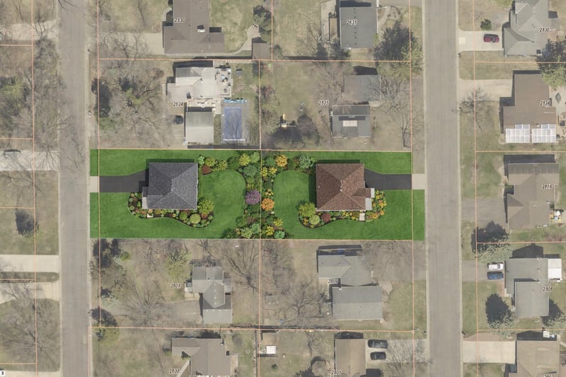 2816 Oxford St N #Parcel 2, Roseville, MN 55126