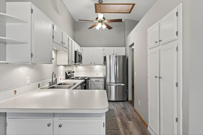 7275 Pontiac Cir, Chanhassen, MN 55317