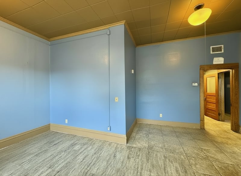 109 N Court St, Fergus Falls, MN 56537