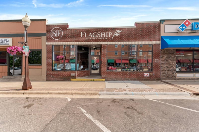 230 1st Ave E, Shakopee, MN 55379