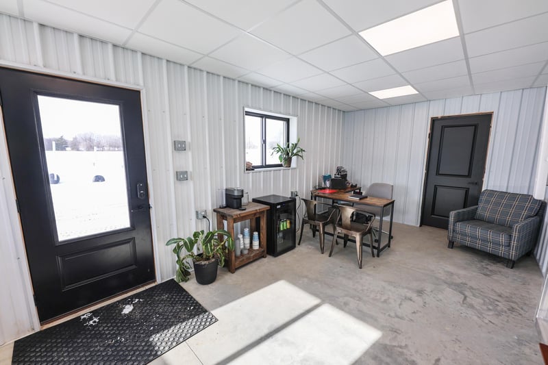 1095 Northside Dr NE, Alexandria, MN 56308