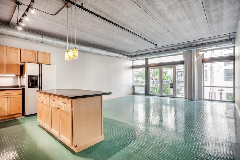 710 N 4th St #E207, Minneapolis, MN 55401