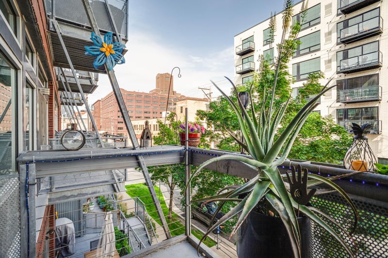 710 N 4th St #E207, Minneapolis, MN 55401