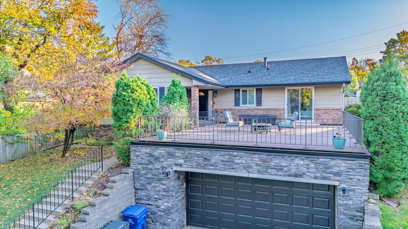 2 Belvidere St E, Saint Paul, MN 55107