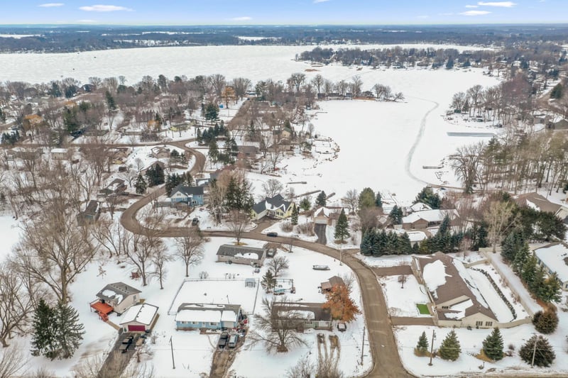30190 Terryll St, Lindstrom, MN 55045
