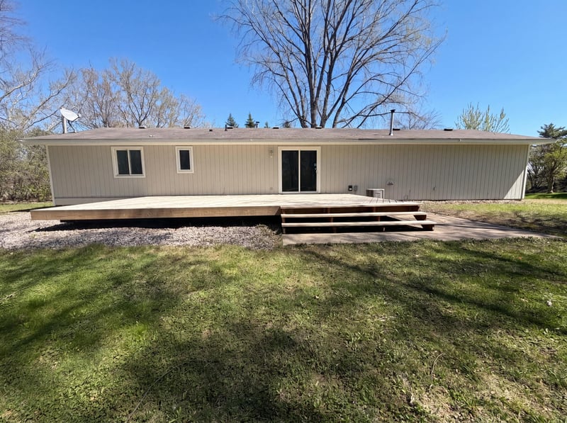 18817 Kenwood Trl, Lakeville, MN 55044