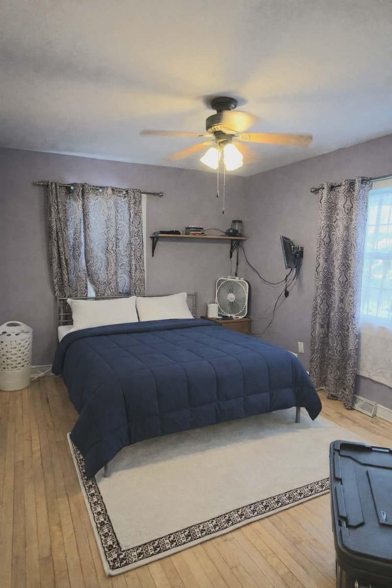 308 Oak St, Grasston, MN 55030