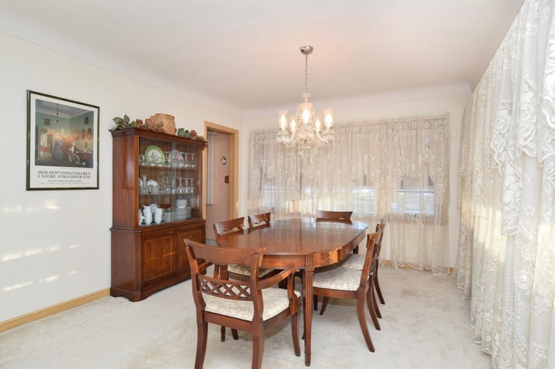 1864 Albert St N, Falcon Heights, MN 55113