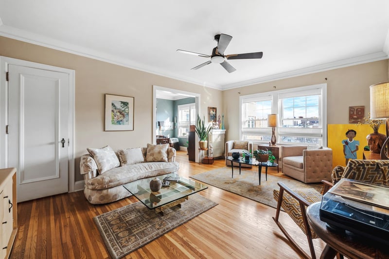 2615 Park Ave #513, Minneapolis, MN 55407
