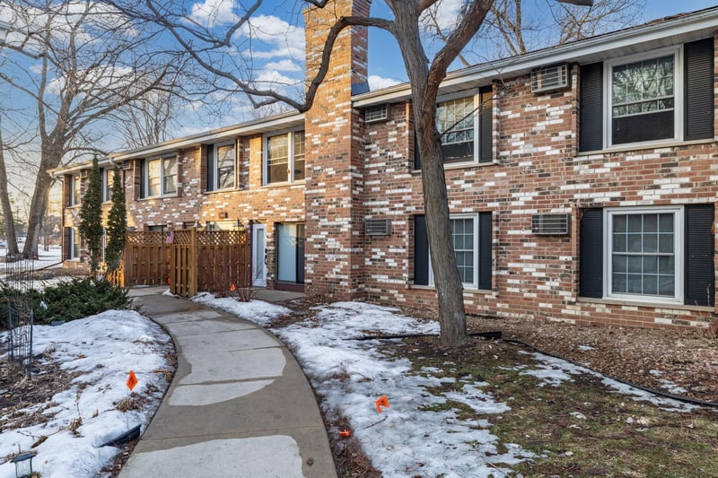 4584 Cedar Lake Rd S #6, Saint Louis Park, MN 55416