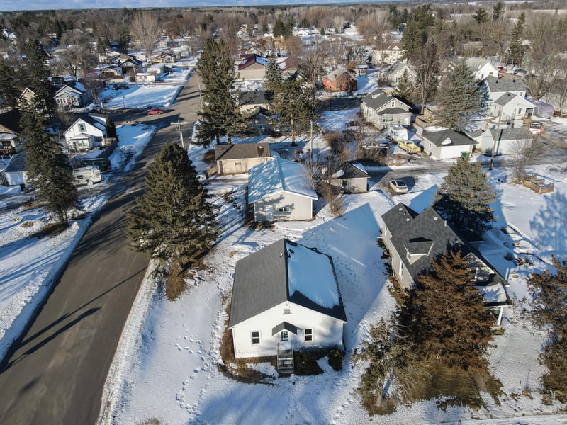 901 Us 10 E, Staples, MN 56479