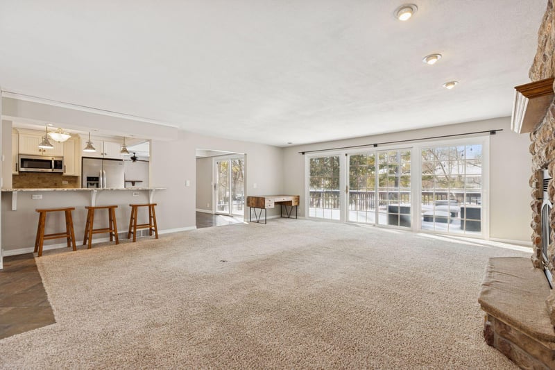2024 Crosby Rd, Wayzata, MN 55391