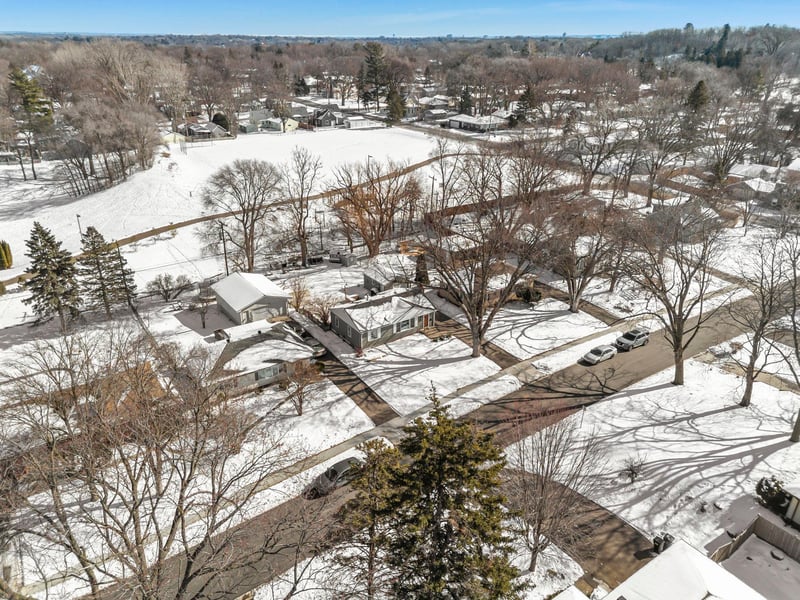 311 Monroe Ave S, Edina, MN 55343