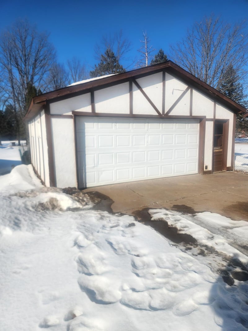 6311 Brogade, Askov, MN 55704