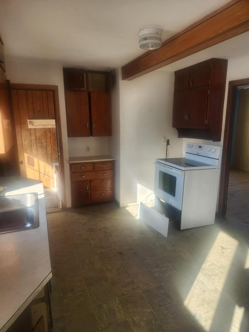6311 Brogade, Askov, MN 55704