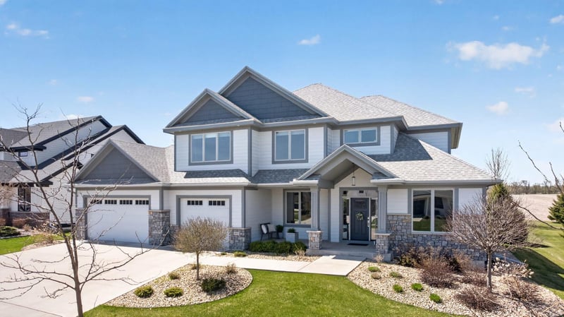 4933 Riley Ln SW, Rochester, MN 55902