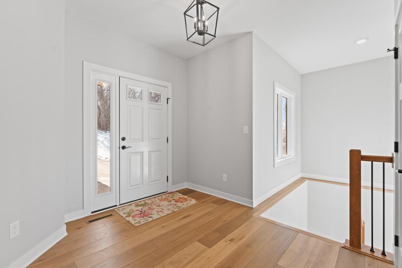468 Panorama Cir NW, Rochester, MN 55901