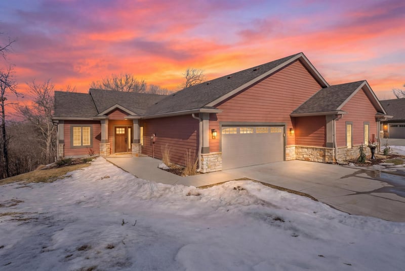 468 Panorama Cir NW, Rochester, MN 55901