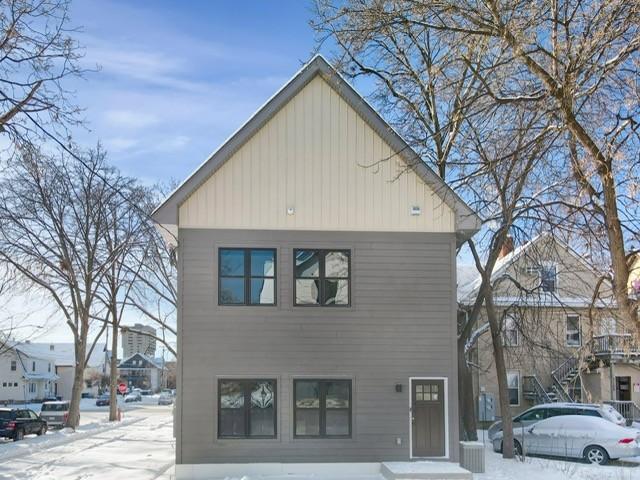 1129 8th St SE, Minneapolis, MN 55414