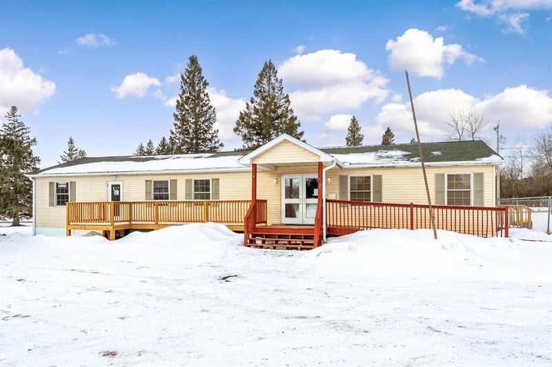 21 Minnesota St, Sandstone, MN 55072