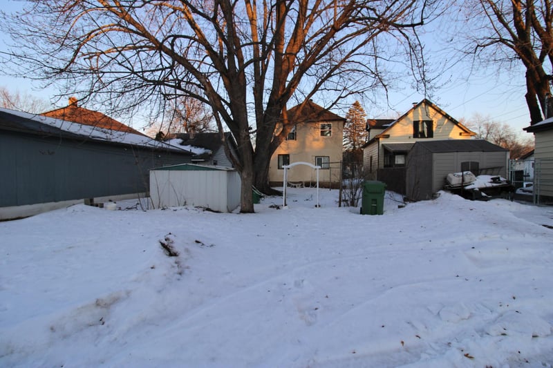 2519 3rd Ave E, Hibbing, MN 55746