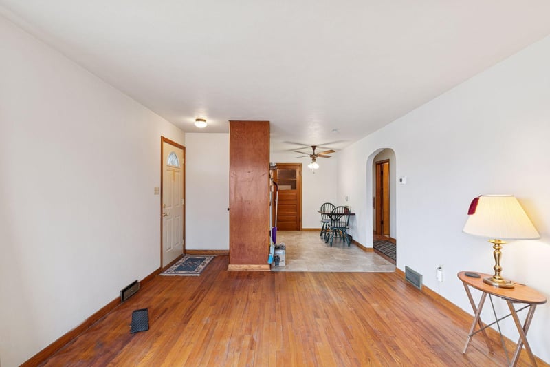 118 Hiawatha Dr E, Wabasha, MN 55981