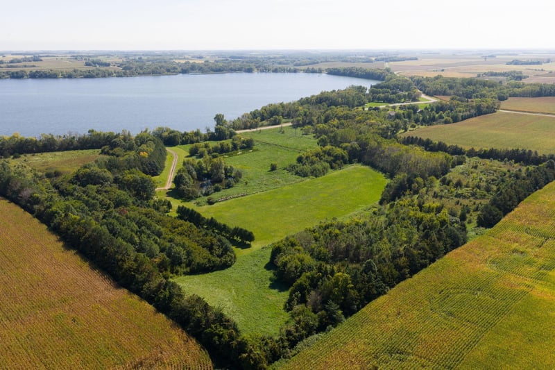 41912 205th Ave, Le Center, MN 56057