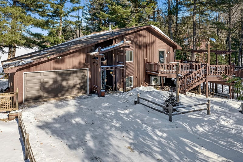 7420 Southshore Dr, Siren, WI 54872