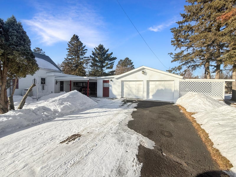 357 Main St SW, Wilton, MN 56601