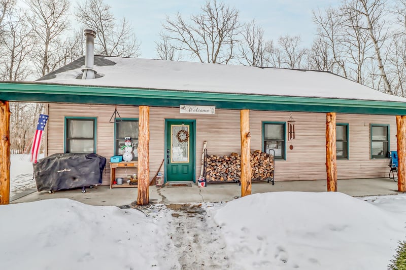 57897 175th St, Menahga, MN 56464