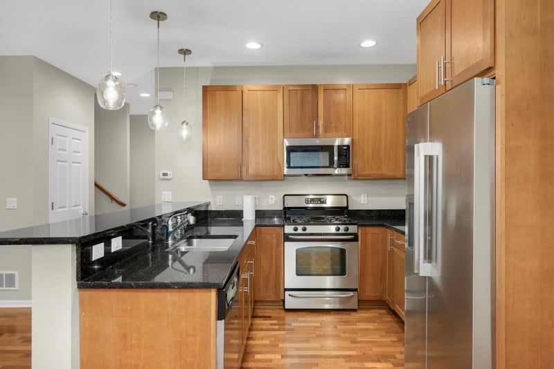 17790 Valley Cove Ct, Wayzata, MN 55391