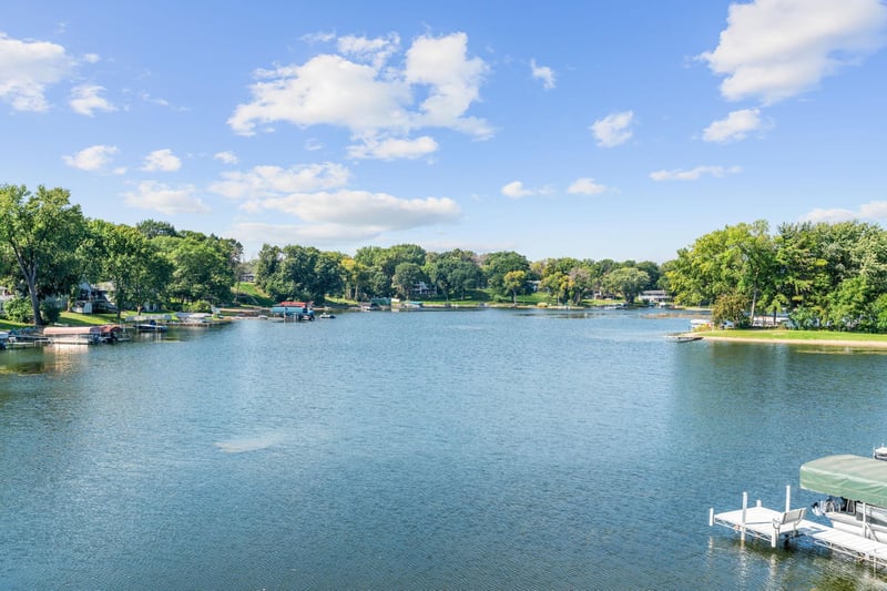 14858 Oakland Beach Ave SE, Prior Lake, MN 55372