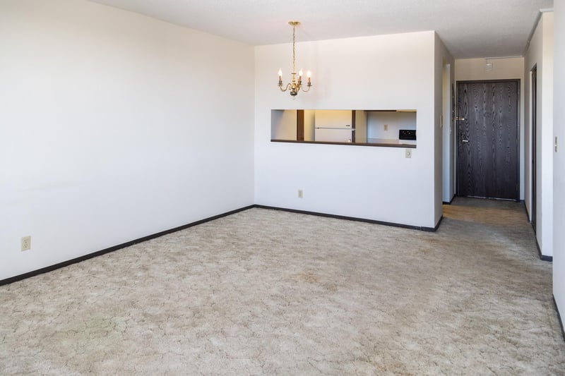1181 Edgcumbe Rd #606, Saint Paul, MN 55105