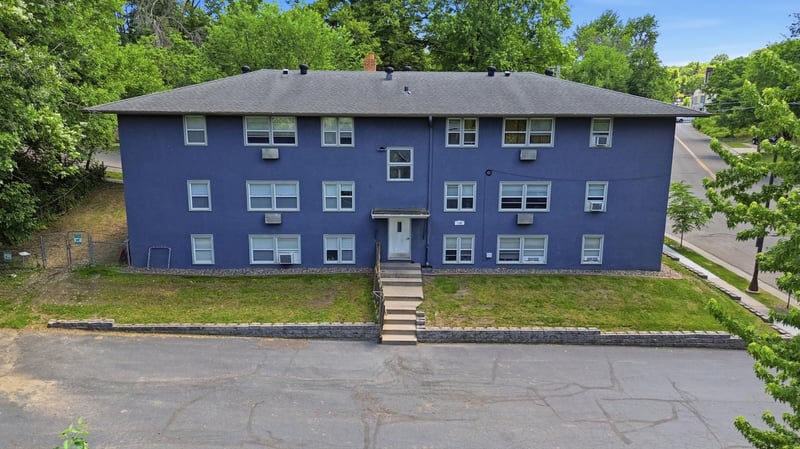 149 Morton St E, Saint Paul, MN 55107