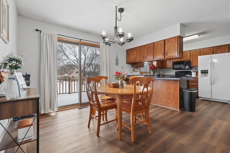 110 Park Ave, Lake Lillian, MN 56253