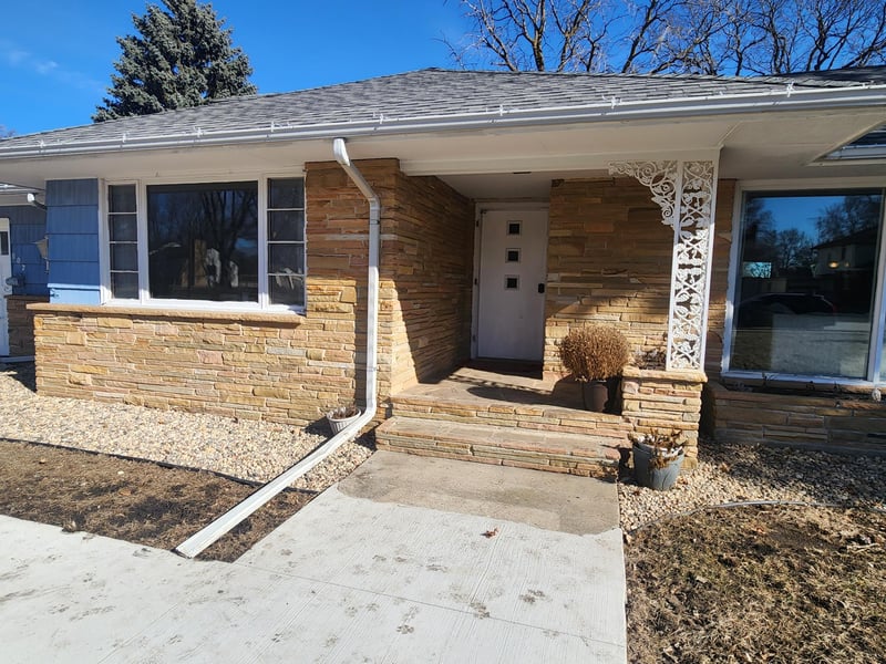 607 4th Ave SE, Pipestone, MN 56164