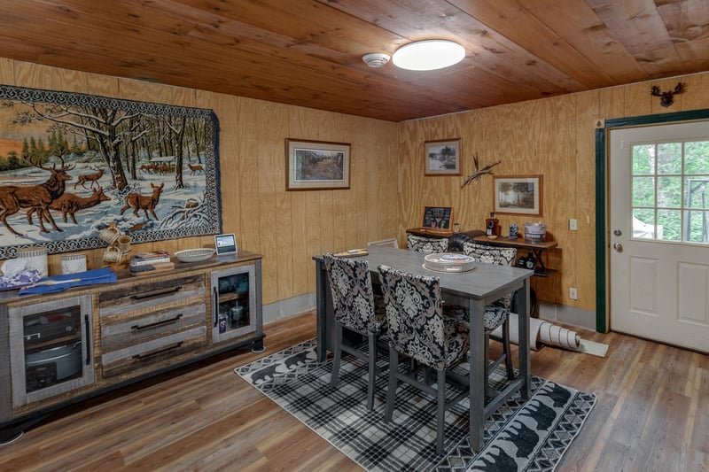 5102 Archer Dr, Motley, MN 56466