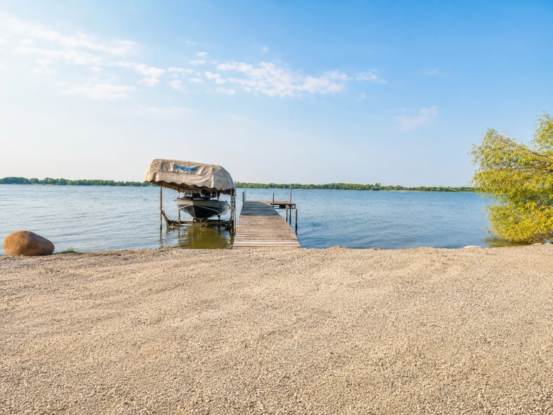 15993 154th St NE, Hawick, MN 56273