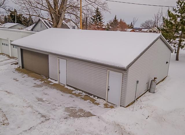 306 Division St, Deer River, MN 56636