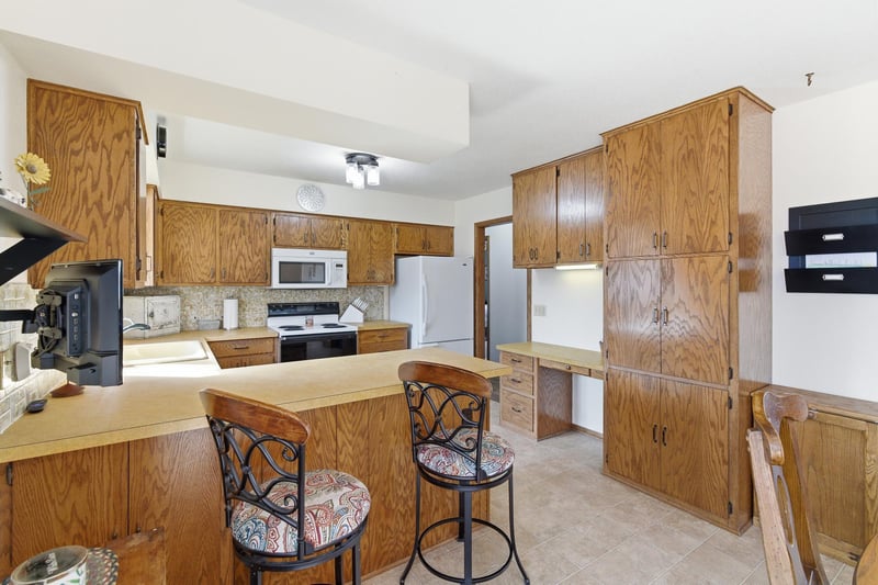 34782 Knollcrest, Waseca, MN 56093