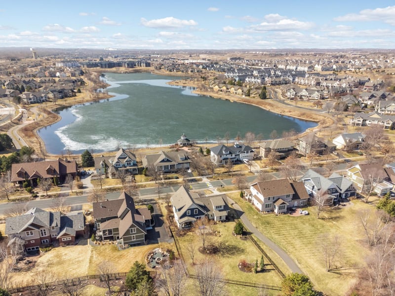 15782 Cobblestone Lake Pw, Apple Valley, MN 55124