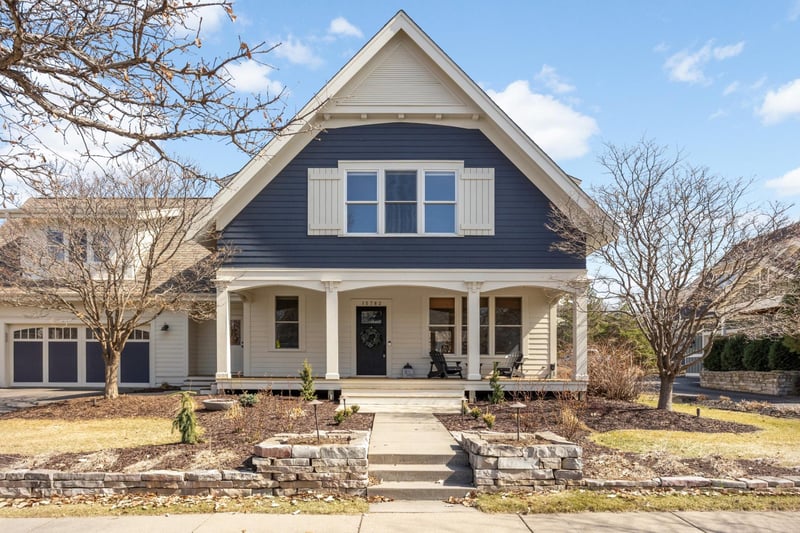 15782 Cobblestone Lake Pw, Apple Valley, MN 55124