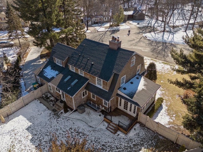 932 9th Ave SW, Rochester, MN 55902