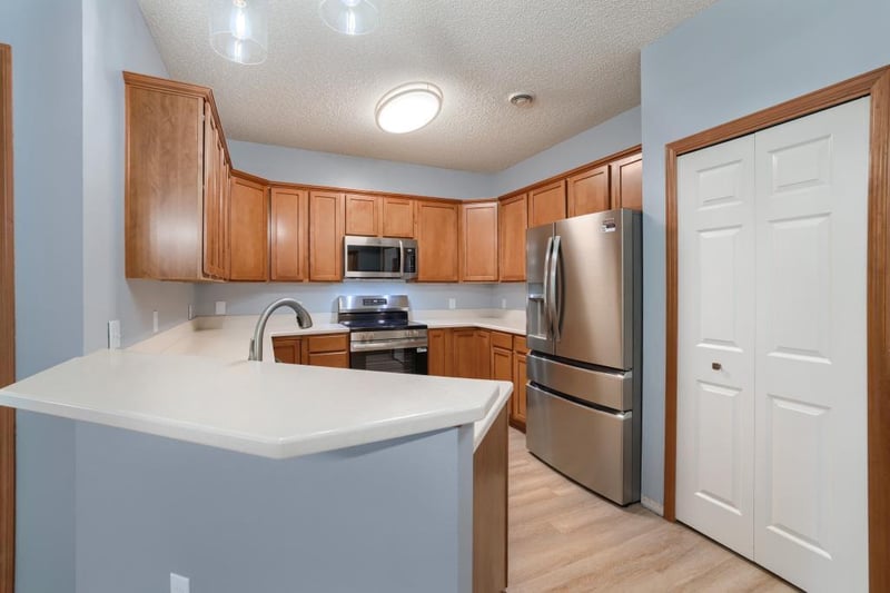 3821 Hazel Trl #C, Woodbury, MN 55129