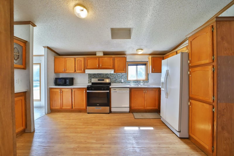 30673 Rasmussen Rd, Pequot Lakes, MN 56472
