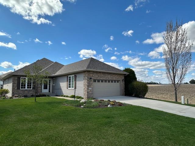 1775 Patriot Rd, Northfield, MN 55057