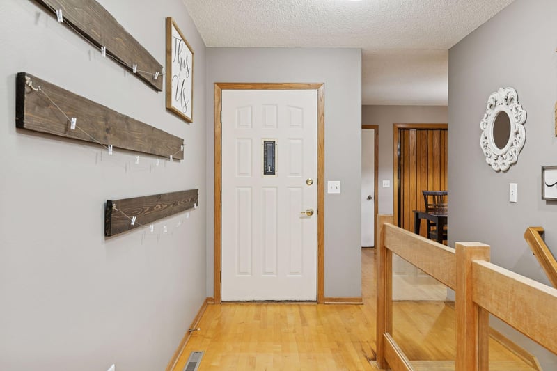 600 Zanmiller Dr, Northfield, MN 55057